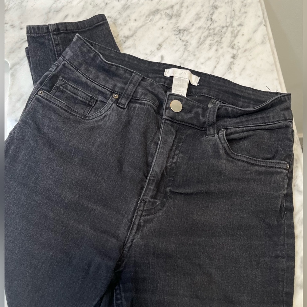 H&M Black-washed Skinny Jeans